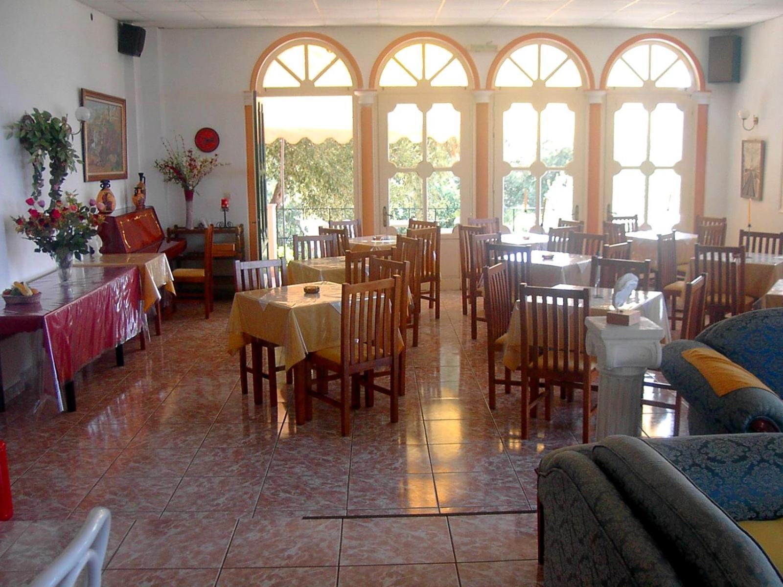 Apraos Bay Hotel Exterior photo