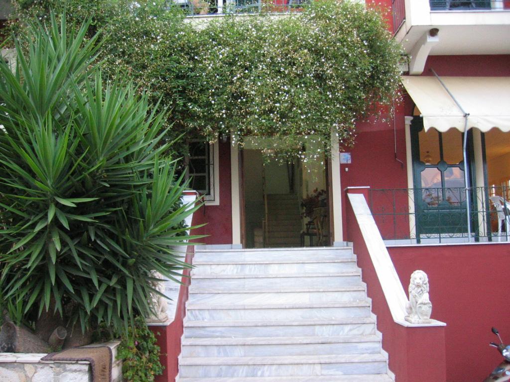 Apraos Bay Hotel Exterior photo